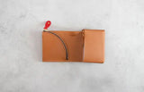 カードがたくさん入る二つ折り財布。小ささと機能を追求。フェイブルミニVer.4